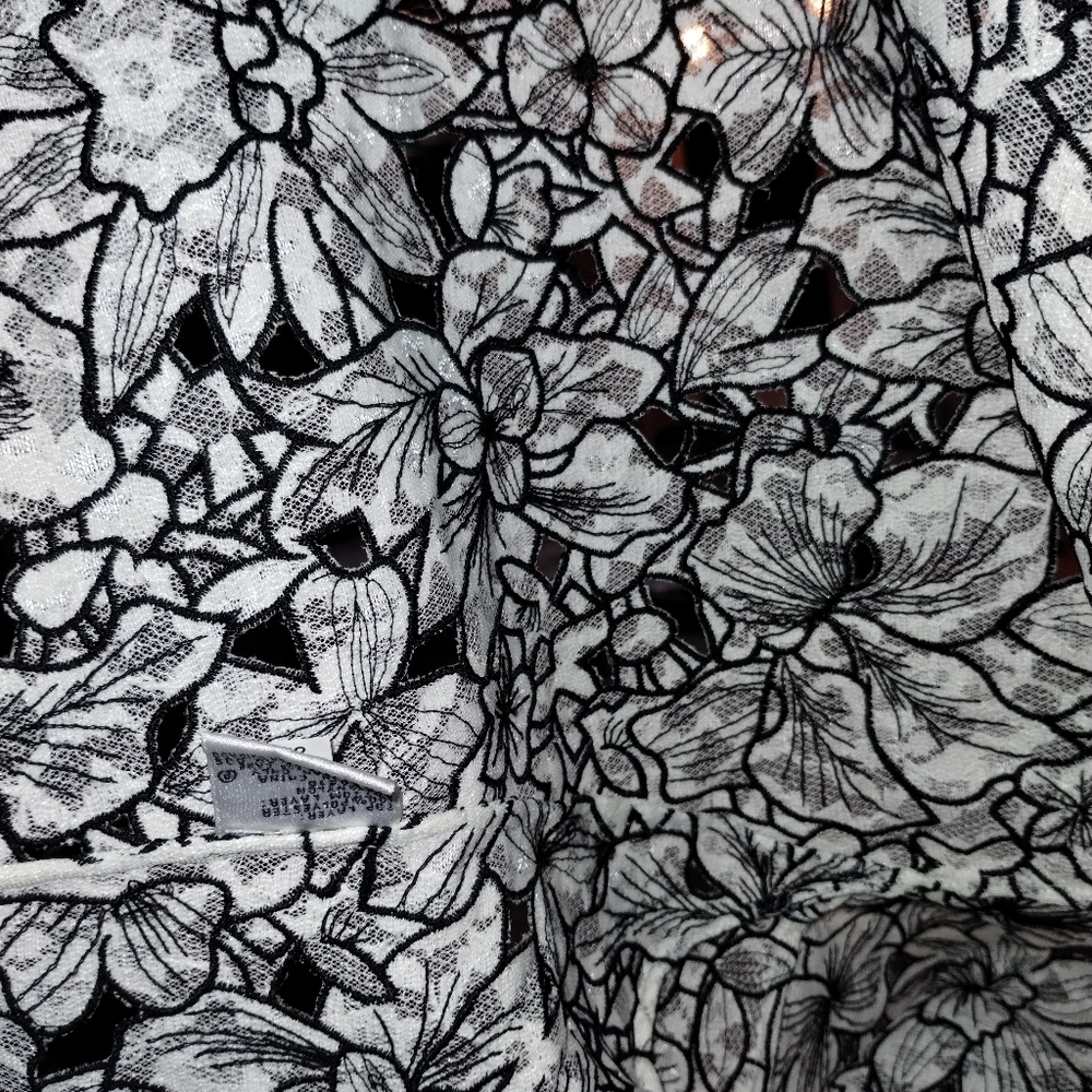 Albert Nipon Evening, black and white cut out flo… - image 7